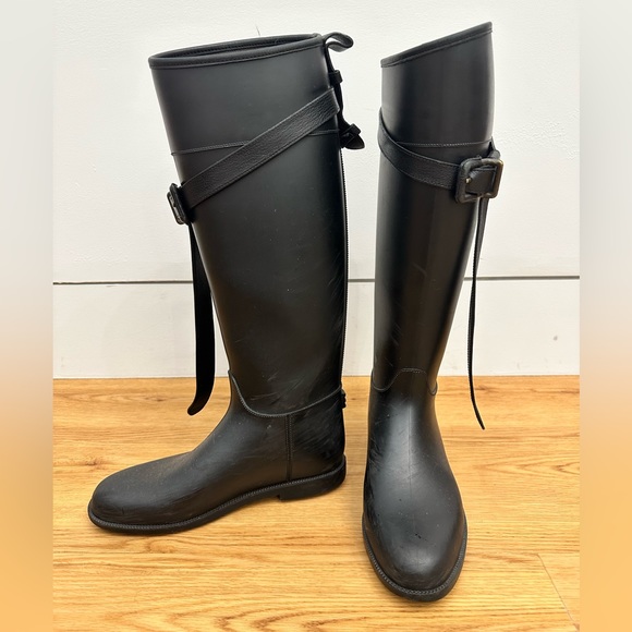 Burberry rain boots, good condition - Picture 1 of 6